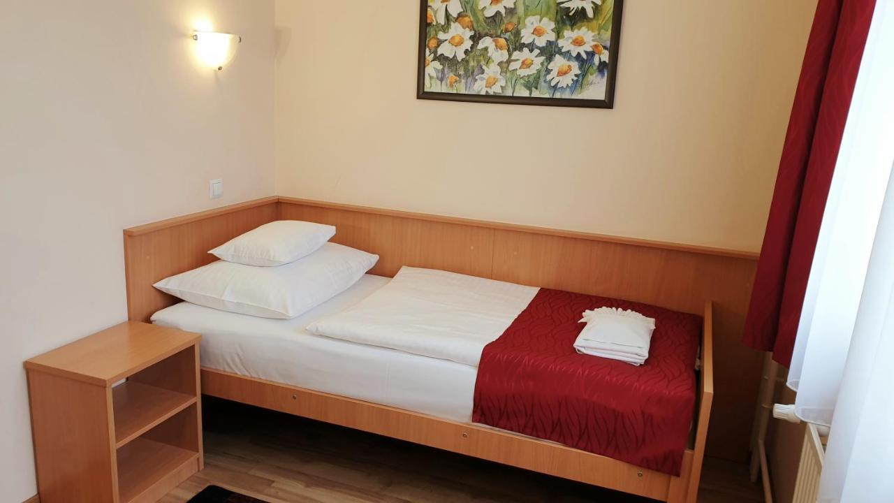 Diana Club Hotel Budapešť Exteriér fotografie
