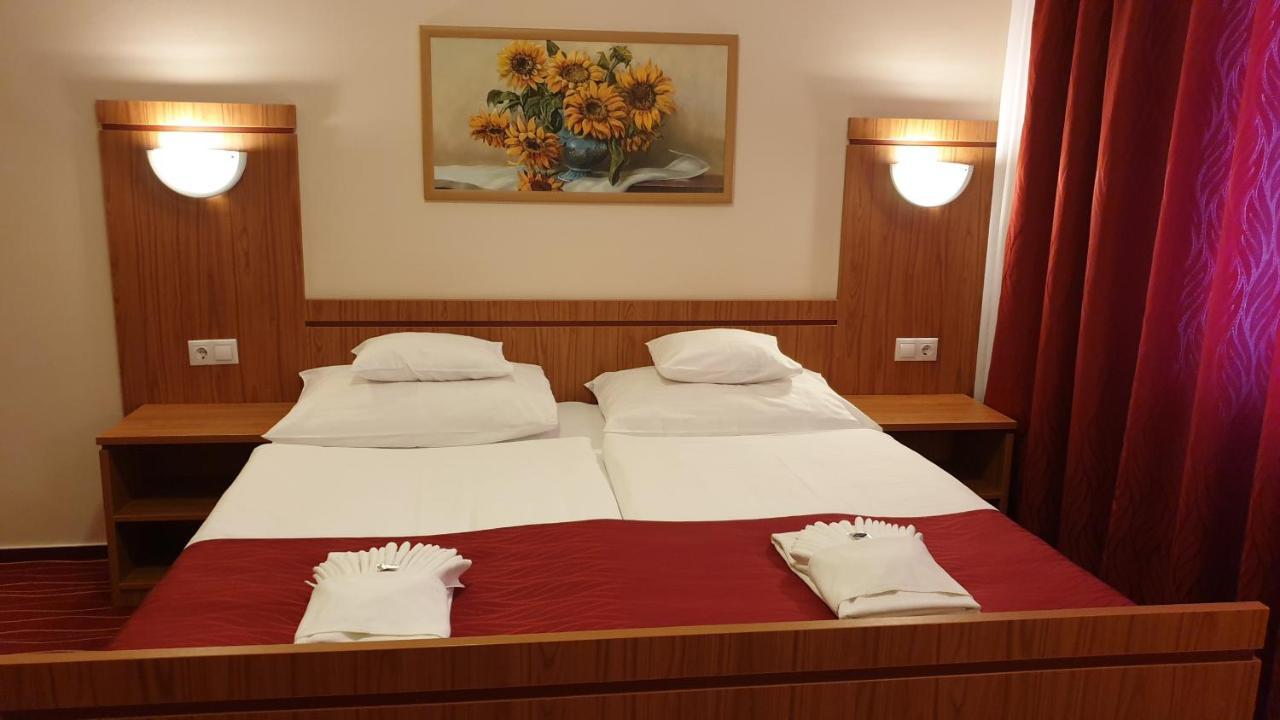 Diana Club Hotel Budapešť Exteriér fotografie
